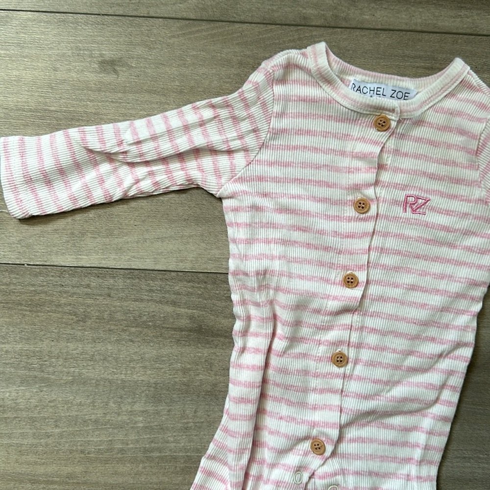 2 button down pjs 🎀 - Picture 7 of 7
